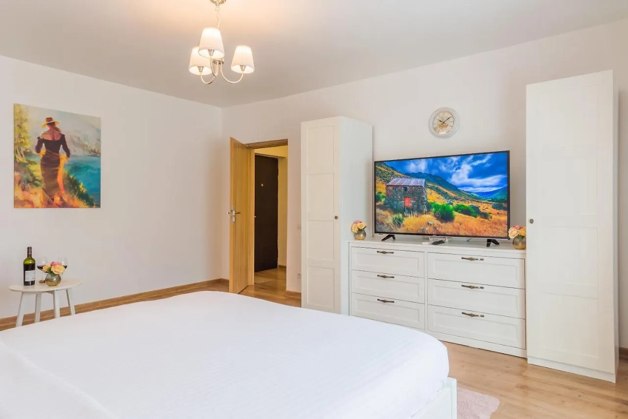 Studio T By Mrg Apartments Bukareszt 0*,